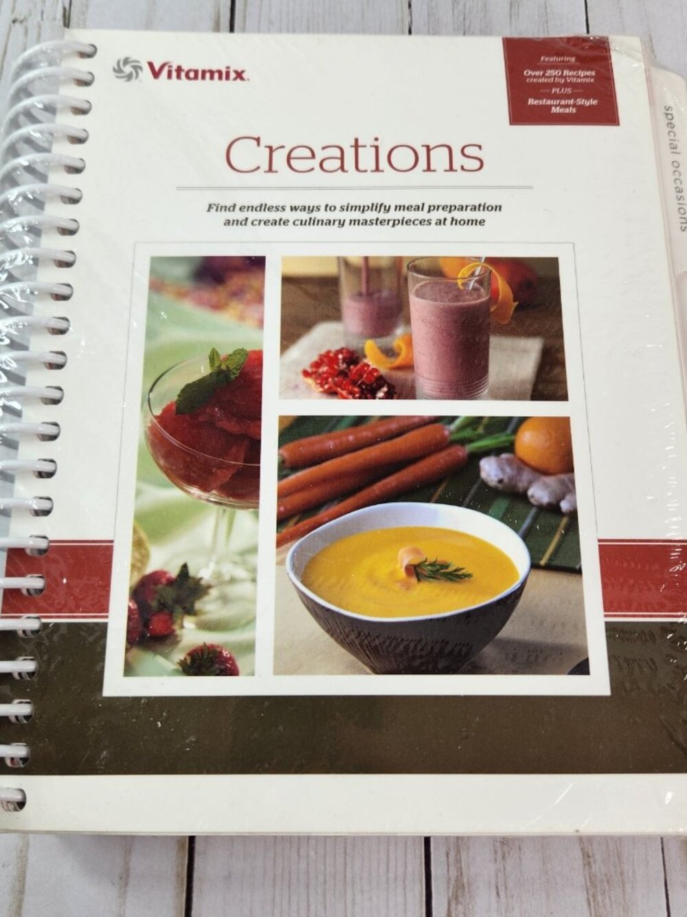 Vitamix Creations Owners Manual DVD and Recipe Book  Sealed Restaurant Style